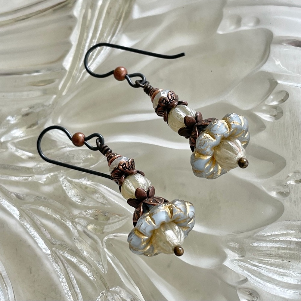 “Victorian Pixie Dust” - Dangle Earrings - Picture 4 of 10